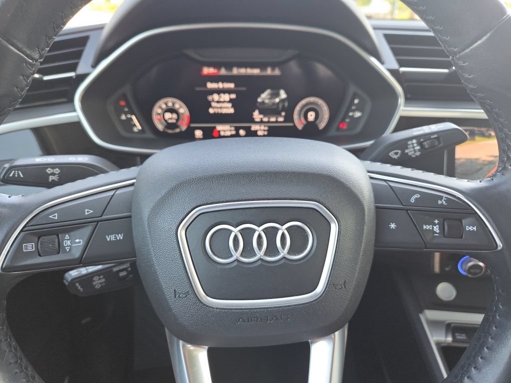 Used 2020 Audi Q3 2.0T Premium Plus w/ Premium Plus Package AWD/4WD image 24