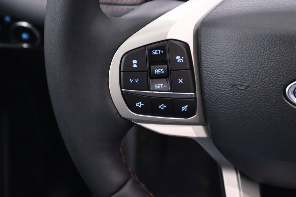 New 2026 Ford Explorer Active w/ Active Comfort Package image 21
