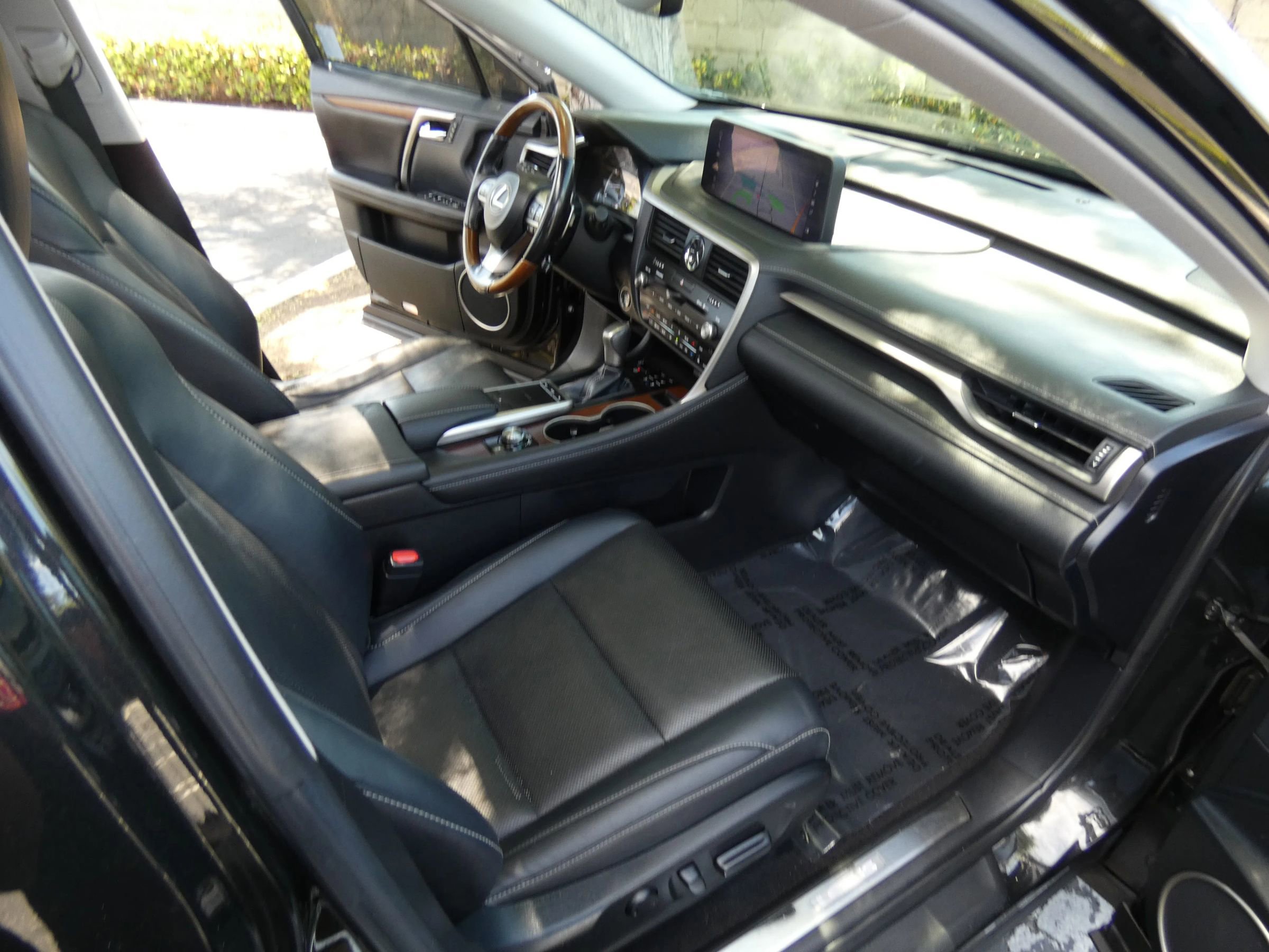 Used 2020 Lexus RX 350L FWD w/ Premium Package image 26