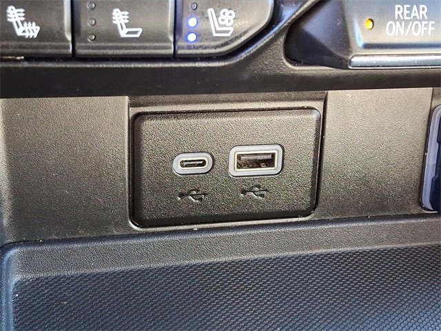 Used 2024 GMC Yukon SLT image 22