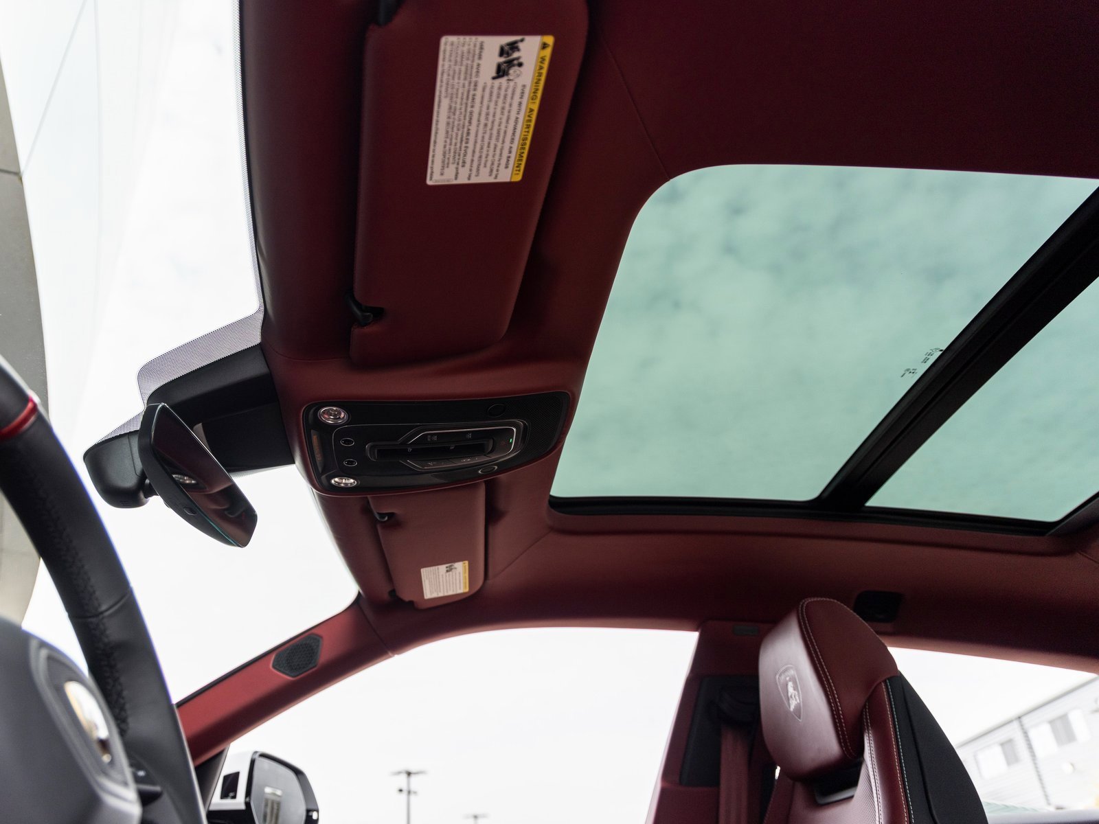 Used 2024 Lamborghini Urus S image 23