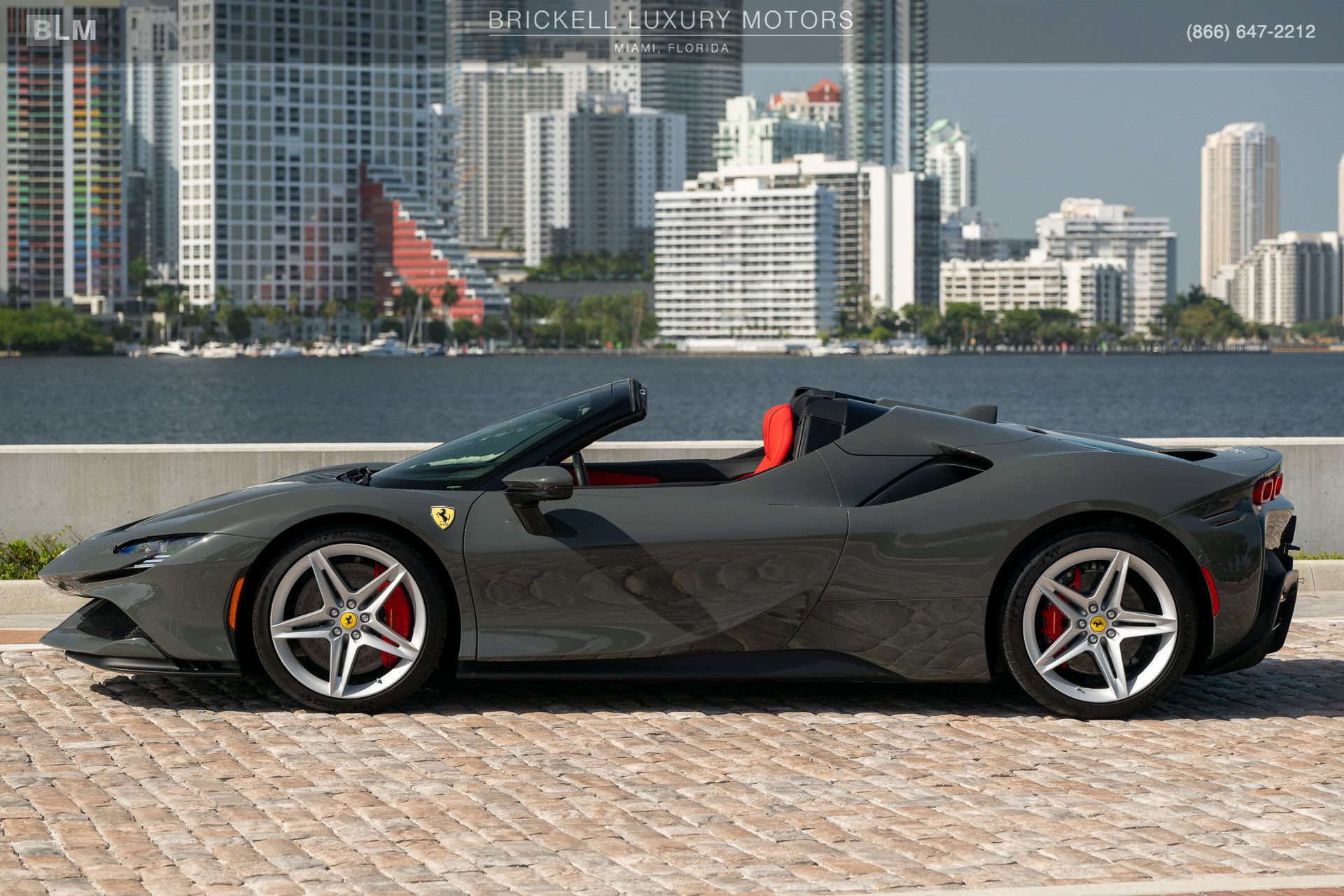 Used 2024 Ferrari SF90 Spider AWD/4WD image 18