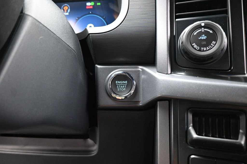 New 2026 Ford F150 XLT AWD/4WD image 16