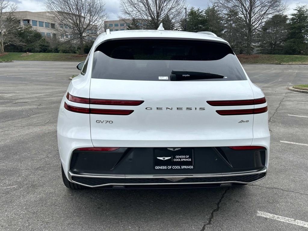 New 2026 Genesis GV70 2.5T Advanced image 6