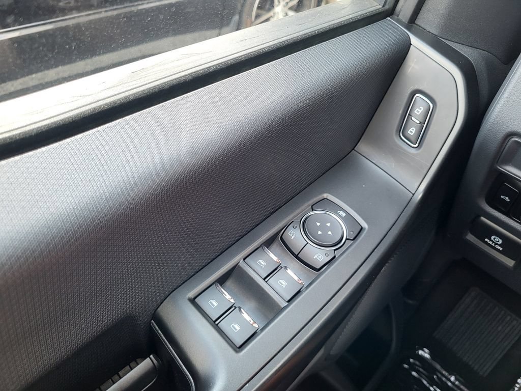 Used 2025 Ford F150 STX w/ Equipment Group 200A AWD/4WD image 21