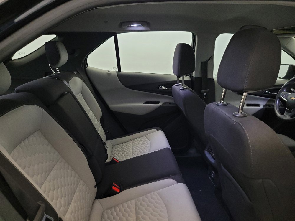 Used 2020 Chevrolet Equinox LS AWD/4WD image 19