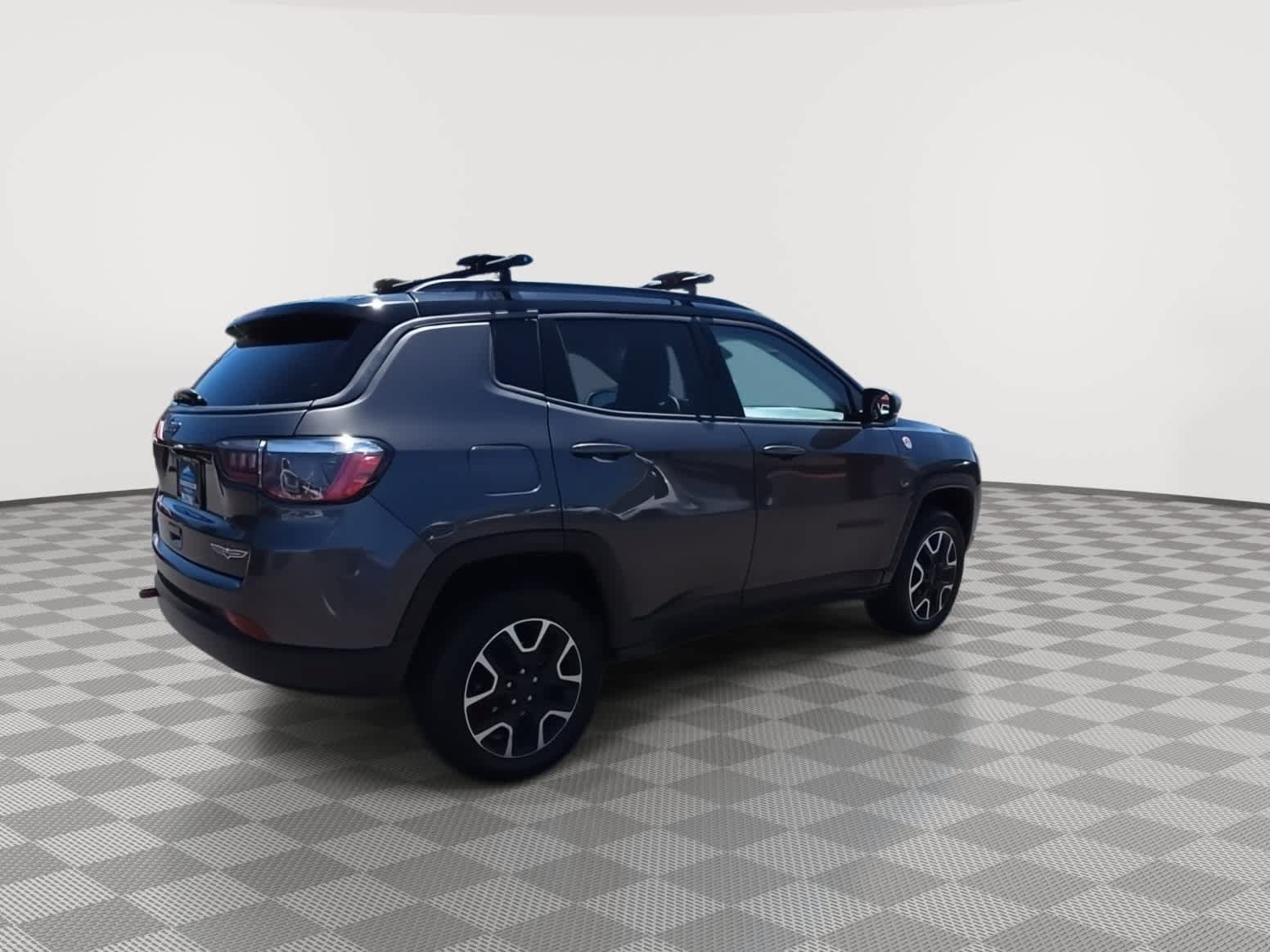 Used 2021 Jeep Compass Trailhawk AWD/4WD image 8