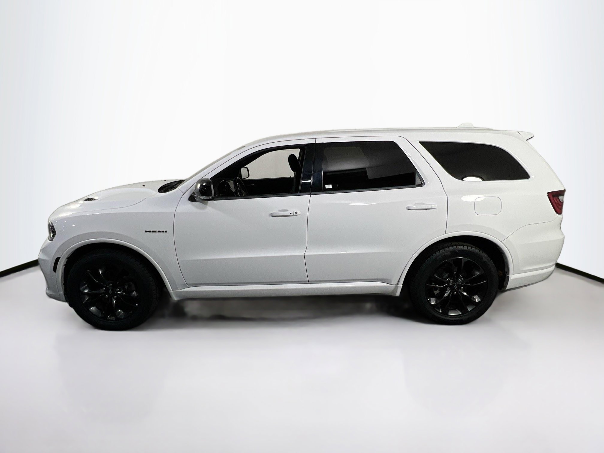 Used 2022 Dodge Durango R/T w/ Blacktop Package image 8