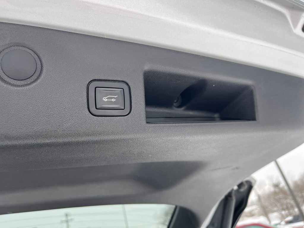 Used 2019 Chevrolet Equinox Premier image 26