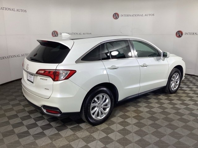 Used 2018 Acura RDX AWD w/ Technology Package image 5
