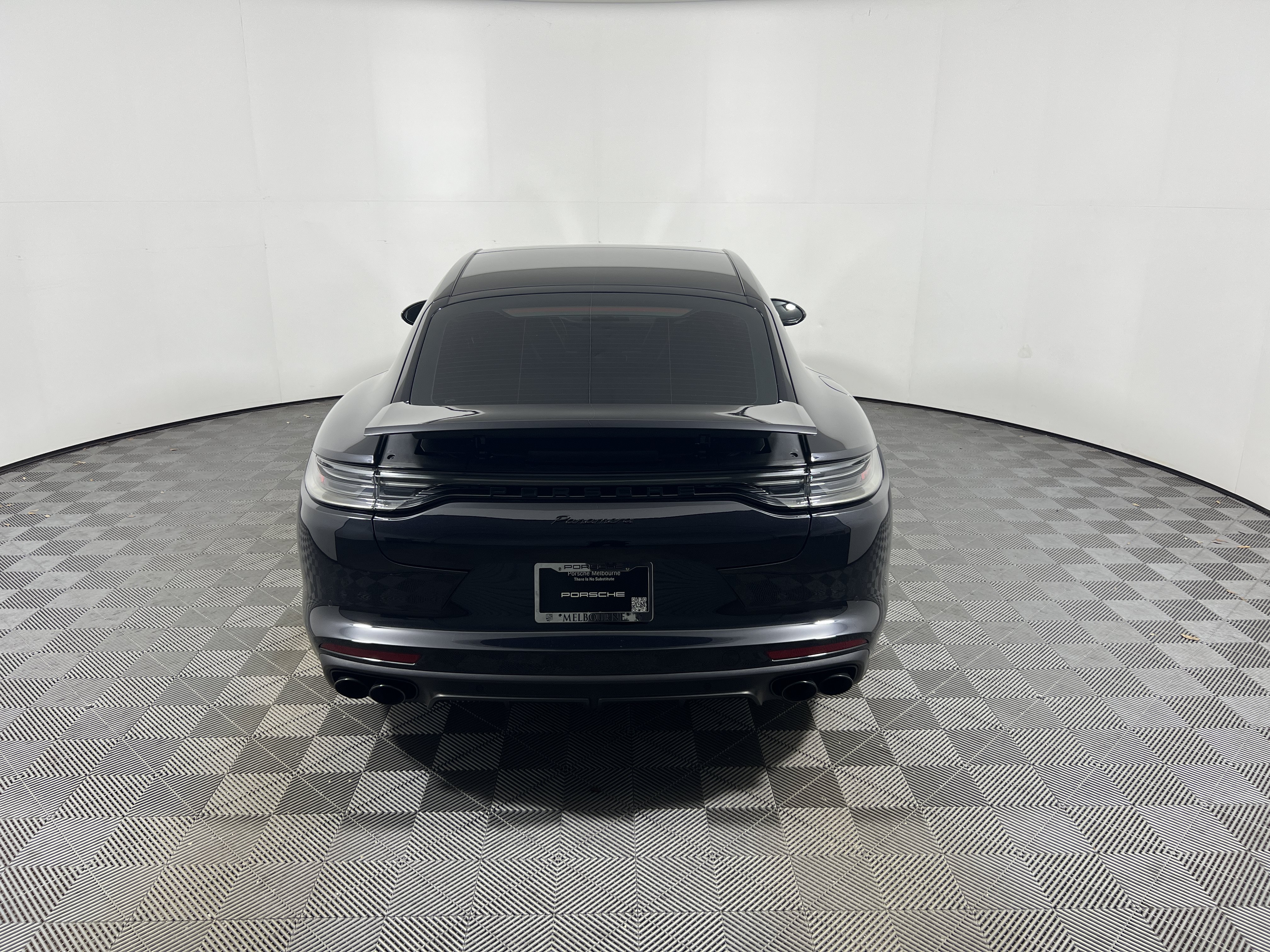 Certified 2023 Porsche Panamera 4 AWD/4WD image 6