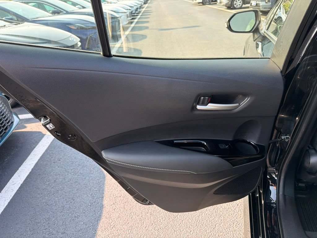 Certified 2025 Toyota Corolla SE FWD image 18