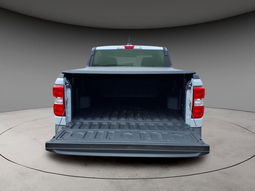Used 2025 Ford Maverick XLT w/ Equipment Group 301A image 8