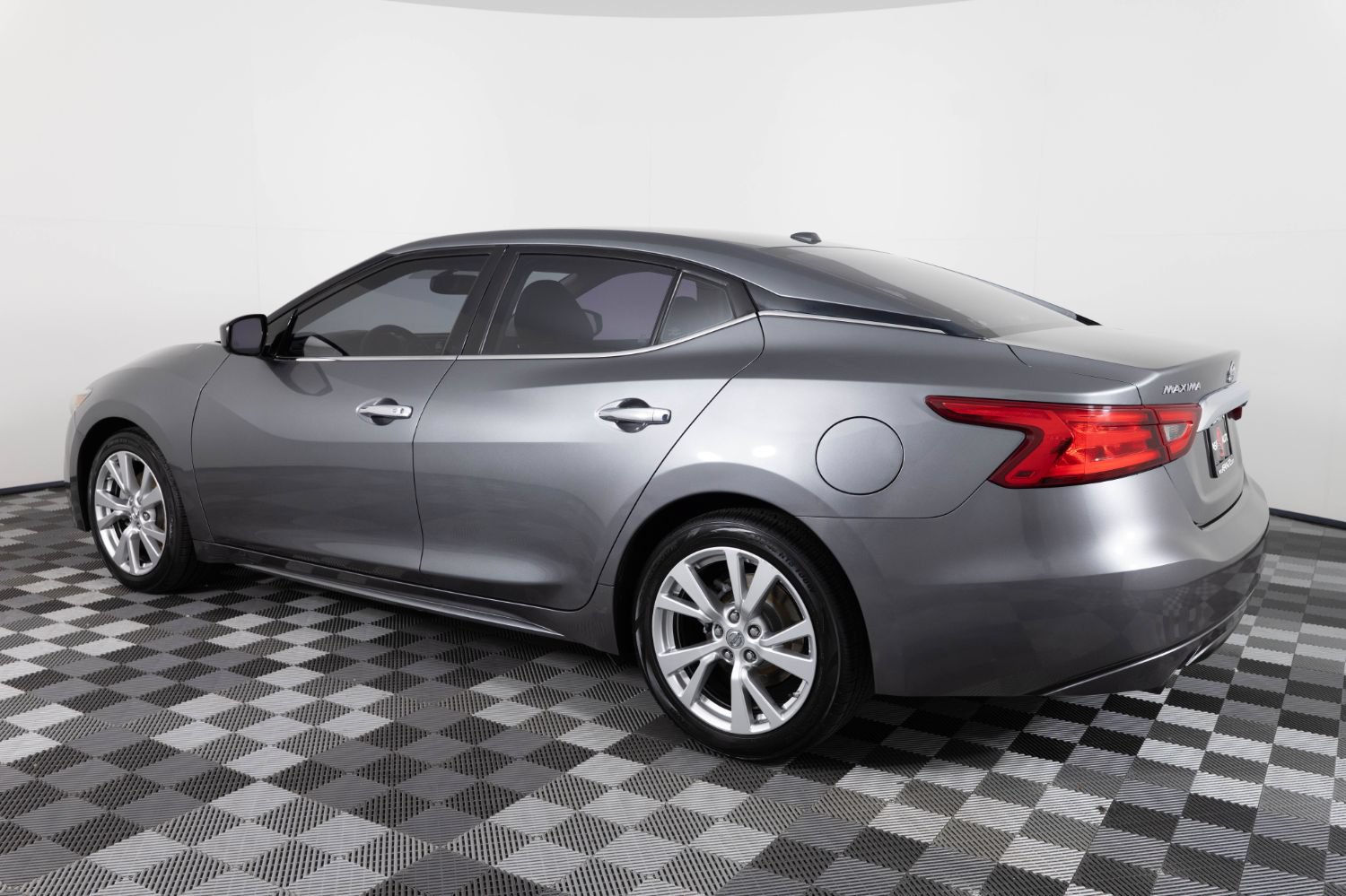 Used 2016 Nissan Maxima 3.5 S FWD image 4