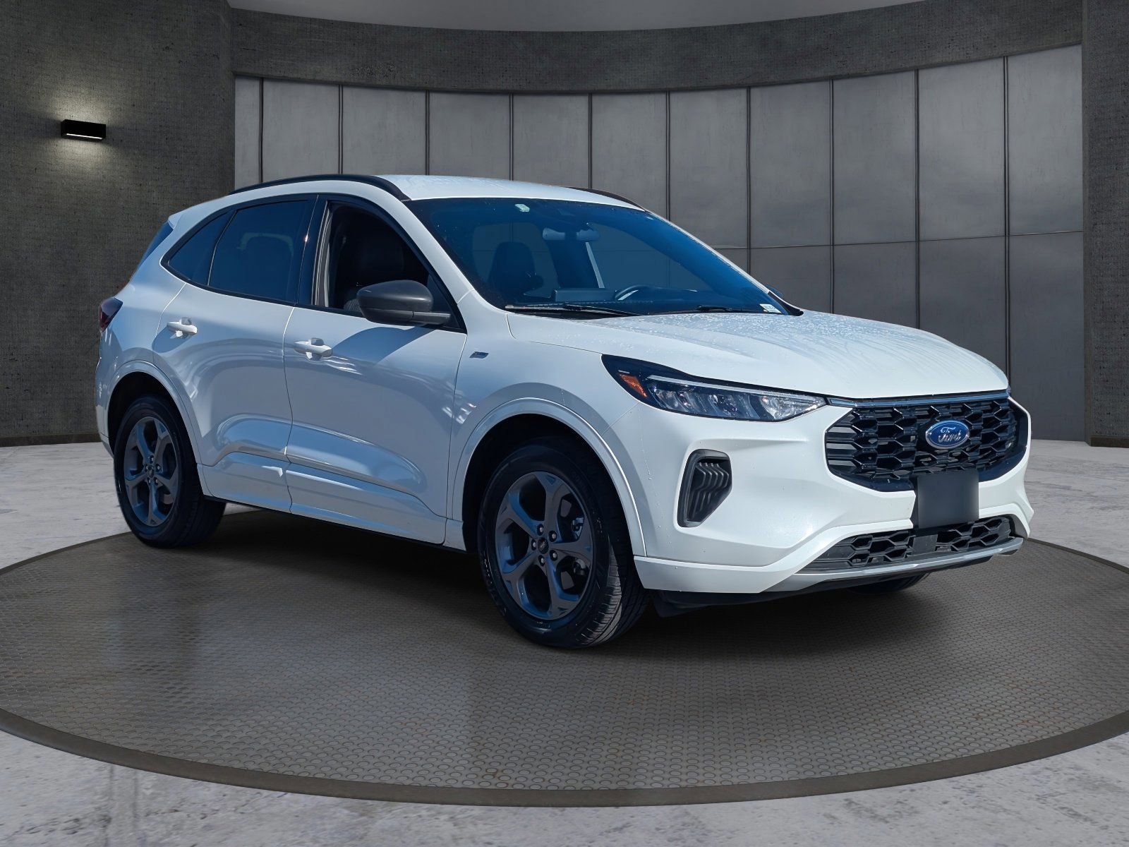 Used 2023 Ford Escape ST-Line w/ Tech Pack #1 image 8