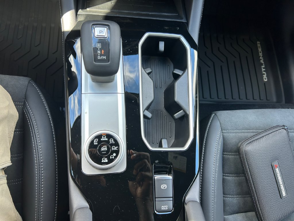New 2026 Mitsubishi Outlander SE AWD/4WD image 28