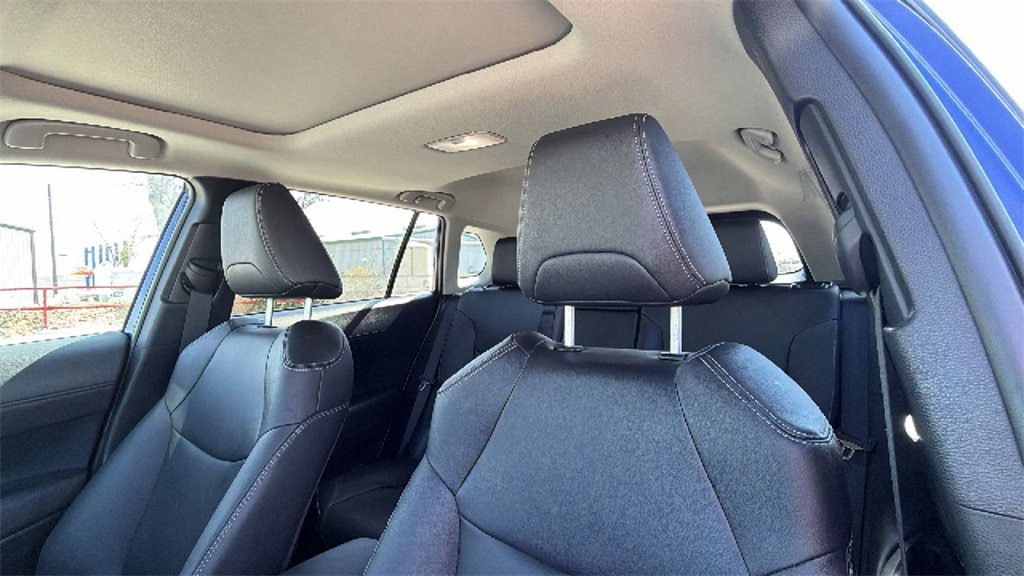 Certified 2025 Toyota Corolla Cross XLE w/ Convenience Package image 19