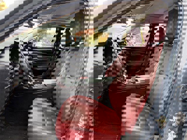 Used 2025 MAZDA MAZDA3 s image 25