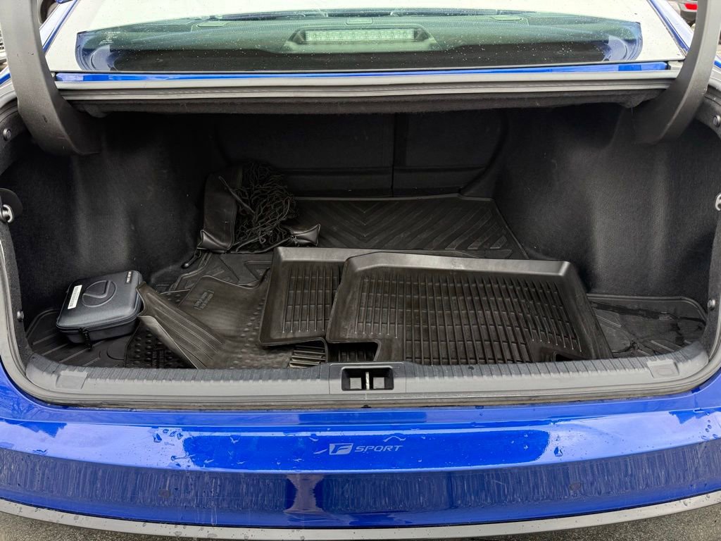 Used 2023 Lexus IS 350 F Sport AWD/4WD image 17