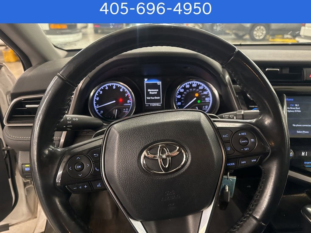 Used 2020 Toyota Camry SE image 15