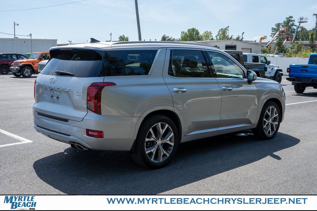 Used 2022 Hyundai Palisade Limited w/ Cargo Package image 6