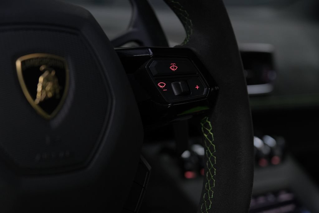 Used 2023 Lamborghini Huracan STO RWD image 51