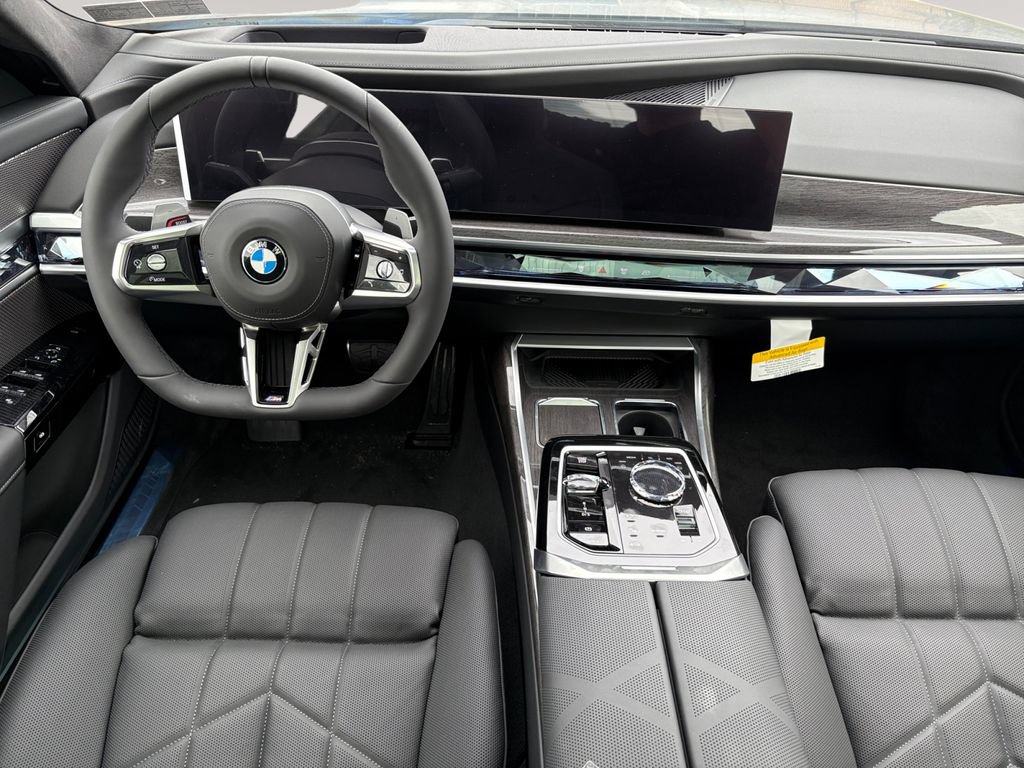 New 2026 BMW 740i xDrive AWD/4WD image 10