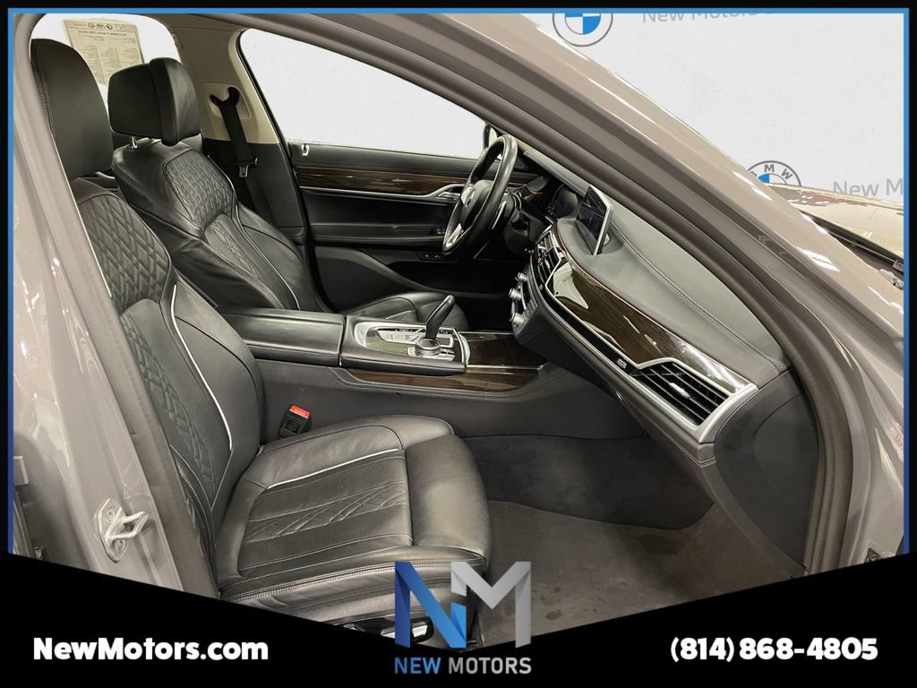Used 2022 BMW 750Li xDrive AWD/4WD image 15