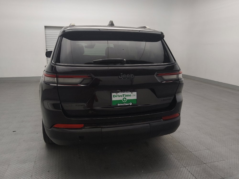 Used 2023 Jeep Grand Cherokee L Limited w/ Black Appearance Package AWD/4WD image 6