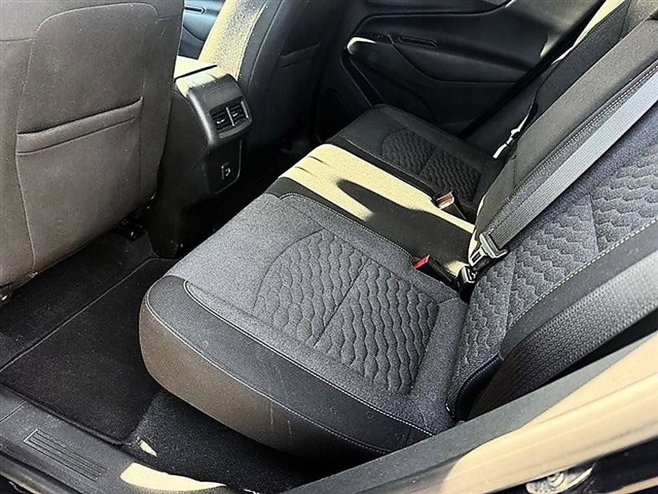 Used 2021 Chevrolet Equinox LT image 9