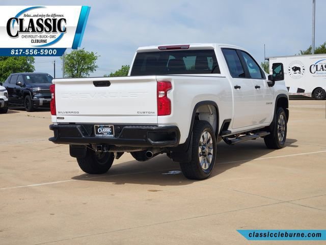Used 2025 Chevrolet Silverado 2500 Custom w/ Custom Value Package AWD/4WD image 9