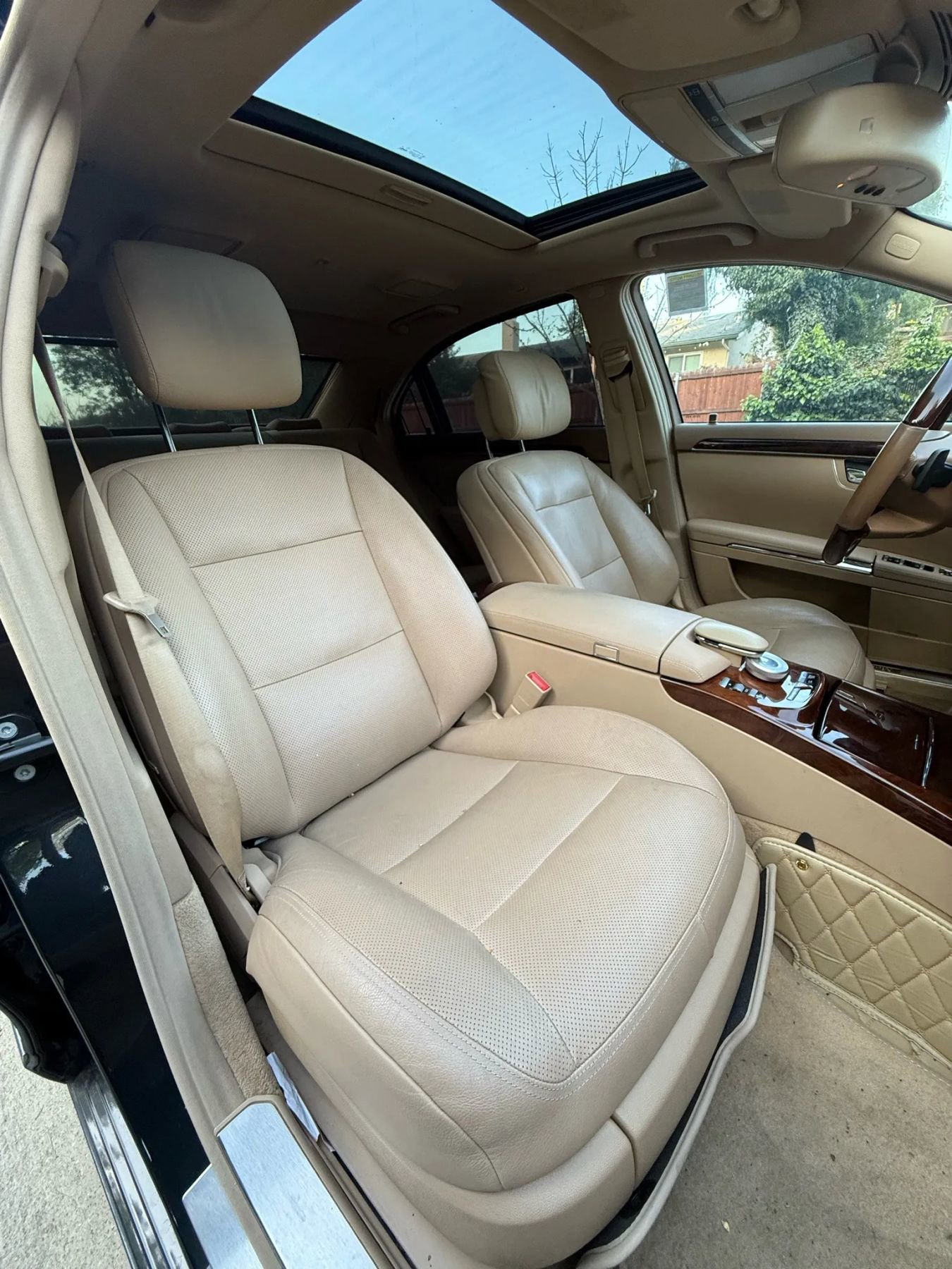 Used 2012 Mercedes-Benz S 550 4MATIC image 31