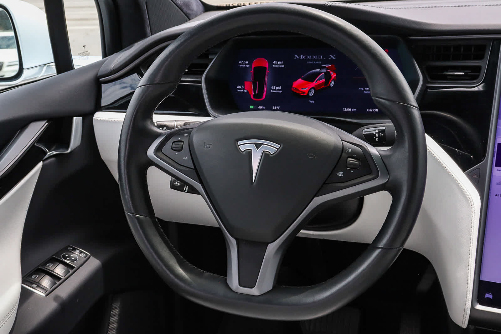Used 2020 Tesla Model X Long Range AWD/4WD image 19