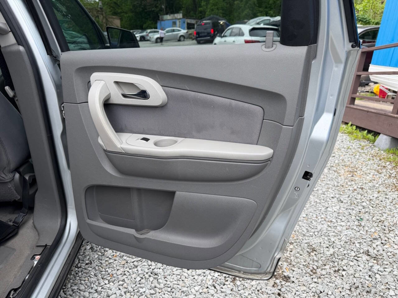 Used 2012 Chevrolet Traverse LS FWD image 8