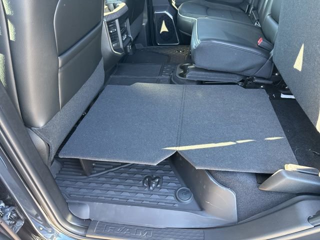 New 2026 RAM 3500 Laramie w/ Sport Appearance Package AWD/4WD image 24