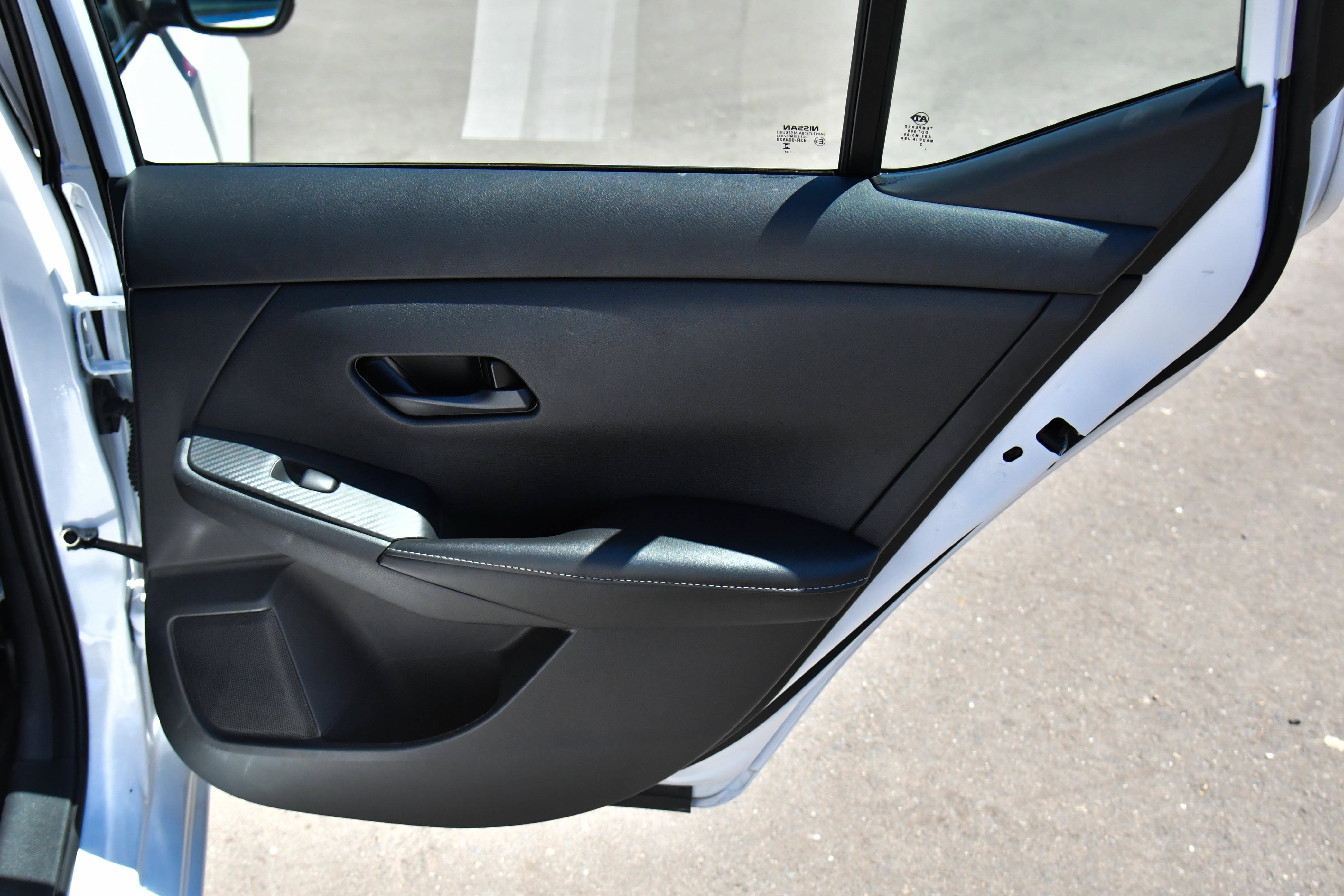 Used 2024 Nissan Sentra SV FWD image 35
