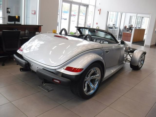 Used 2000 Plymouth Prowler RWD image 13