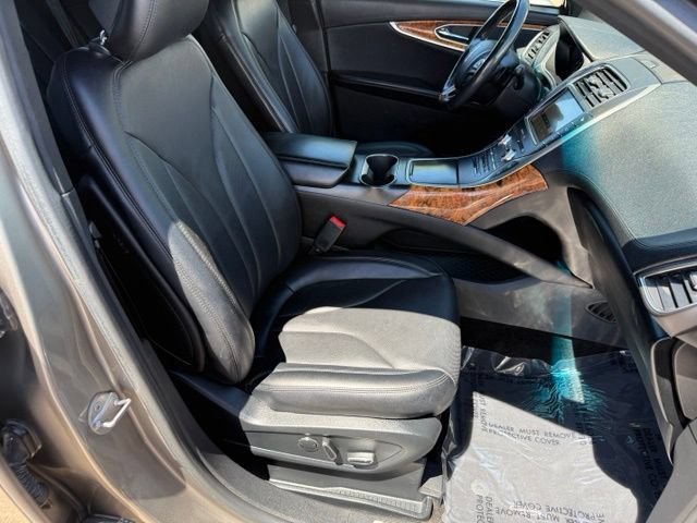 Used 2017 Lincoln MKX Reserve AWD/4WD image 35