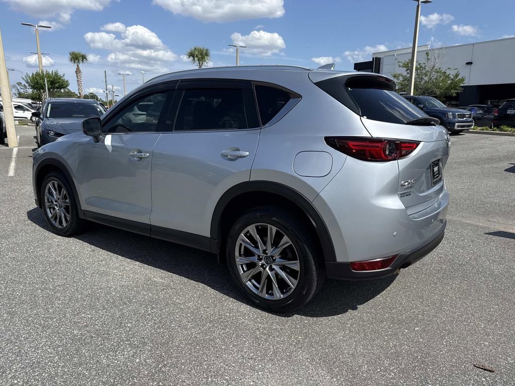 Used 2019 MAZDA CX-5 Signature AWD/4WD image 5