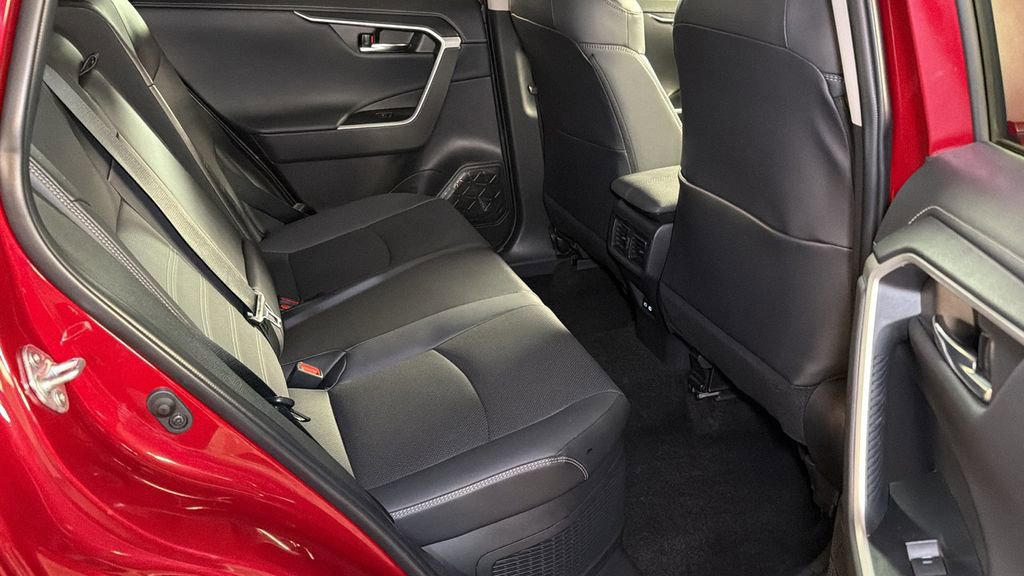 Used 2023 Toyota RAV4 Limited image 14