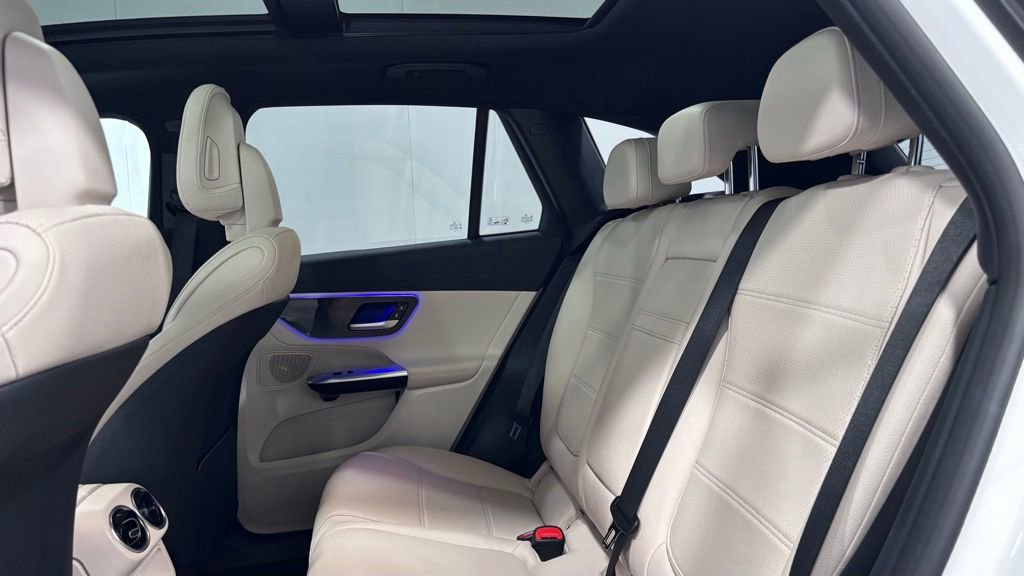 Certified 2023 Mercedes-Benz GLC 300 4MATIC image 22