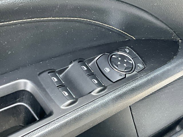 Used 2018 Ford Fusion Titanium image 28