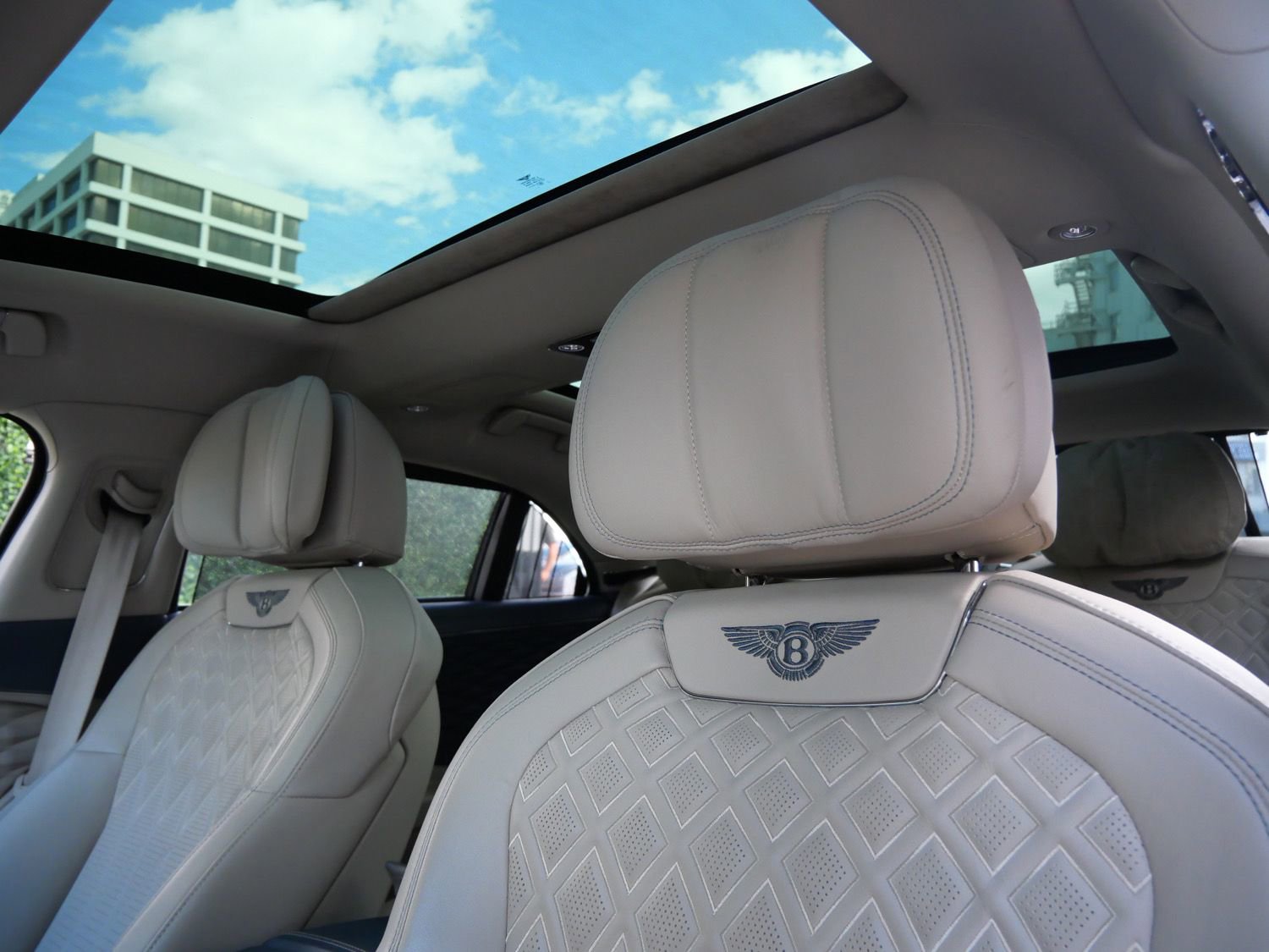 Used 2021 Bentley Flying Spur W12 AWD/4WD image 19