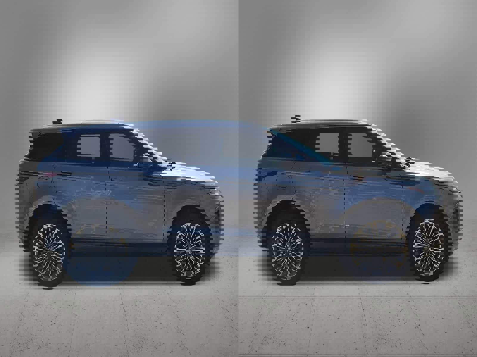 Used 2025 Land Rover Range Rover Evoque S AWD/4WD image 7