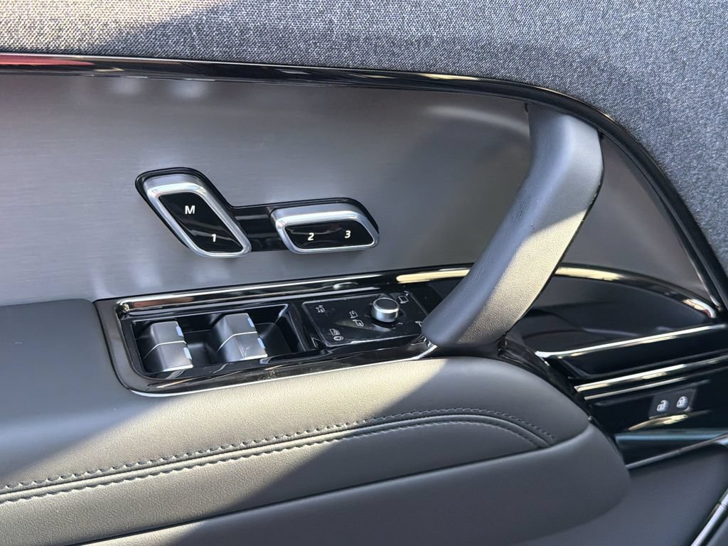 New 2026 Land Rover Range Rover Sport SE AWD/4WD image 14