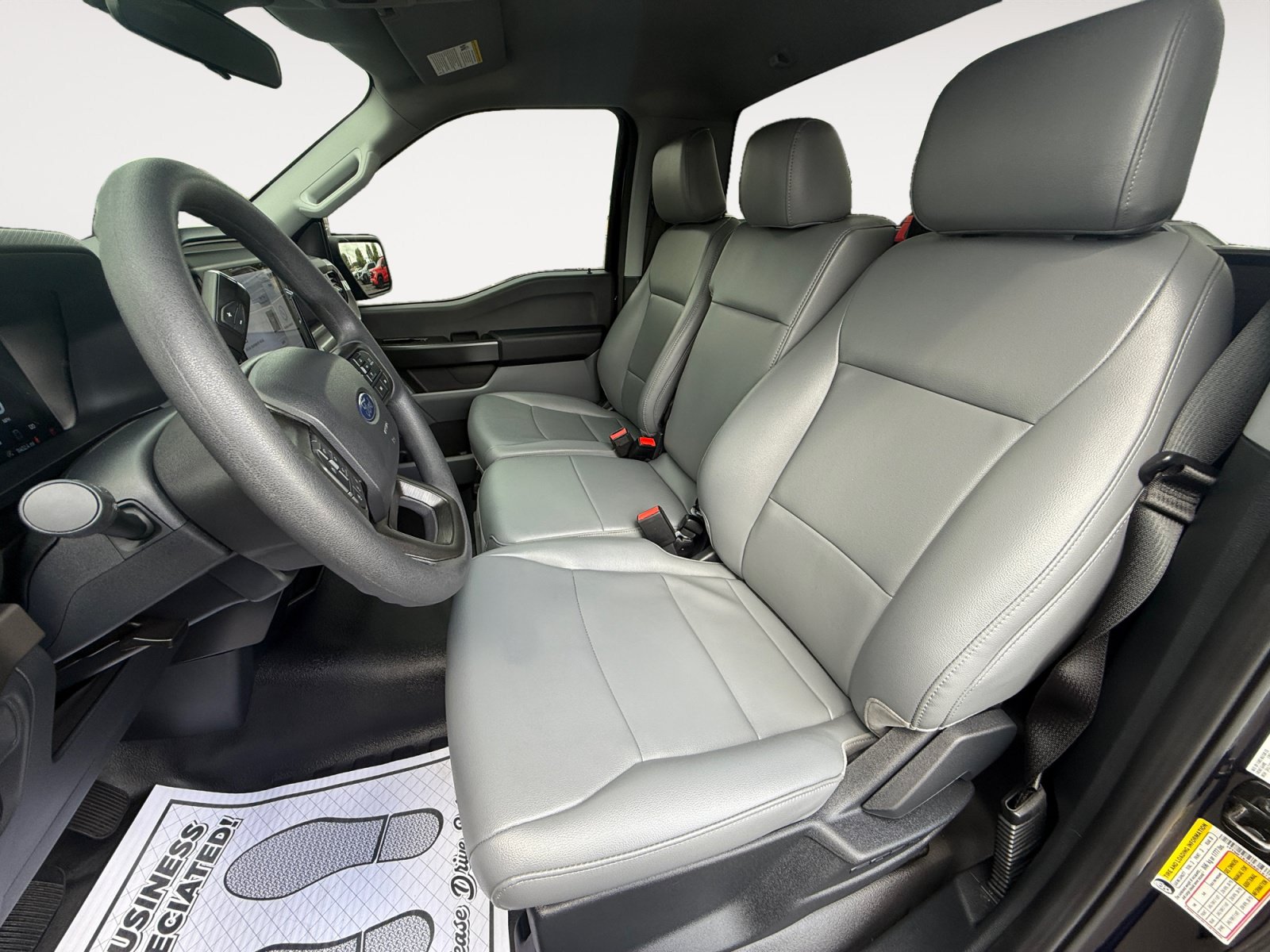 Used 2025 Ford F150 XL w/ Equipment Group 103A High RWD image 10
