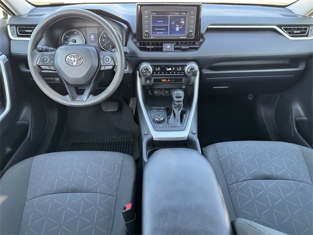 Used 2021 Toyota RAV4 XLE w/ Convenience Package image 9