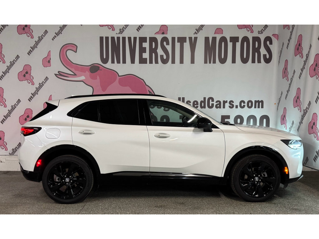 Used 2023 Buick Envision Essence w/ Sport Touring Package FWD image 9