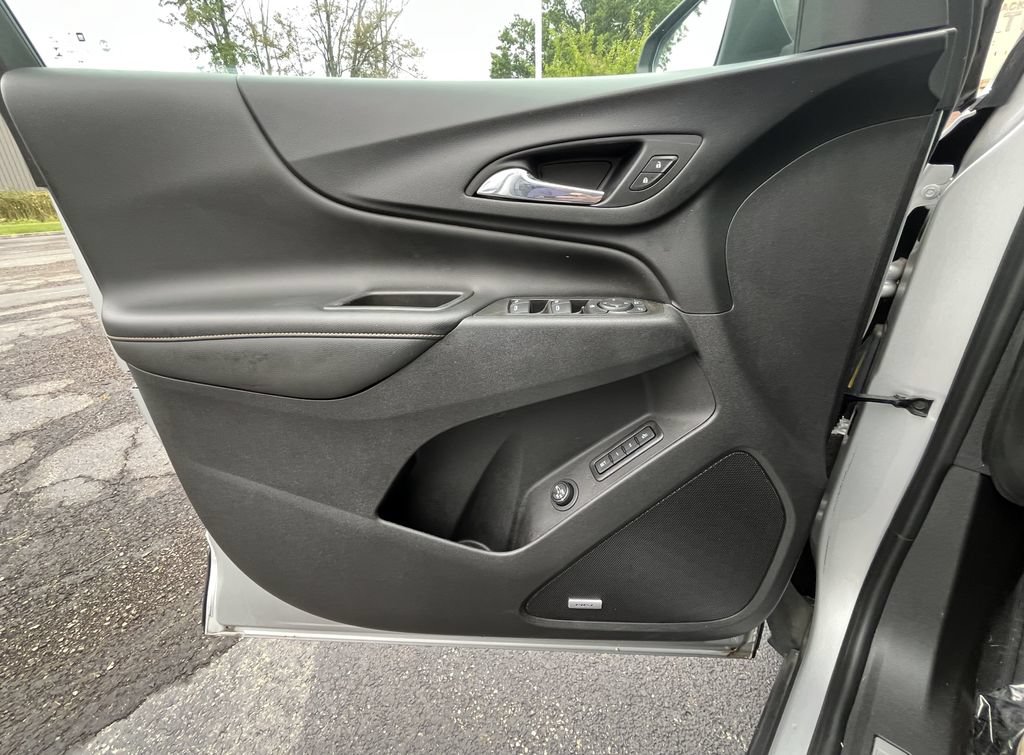 Certified 2021 Chevrolet Equinox Premier FWD image 11