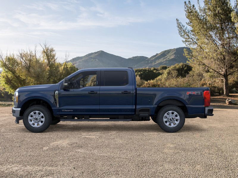 New 2025 Ford F350 XLT image 3